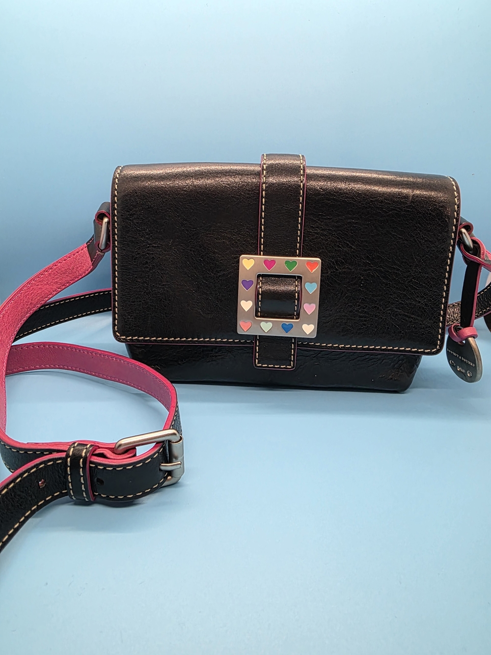 Y2K Black Leather Crossbody Bag with Pink Strap and Heart Buckle